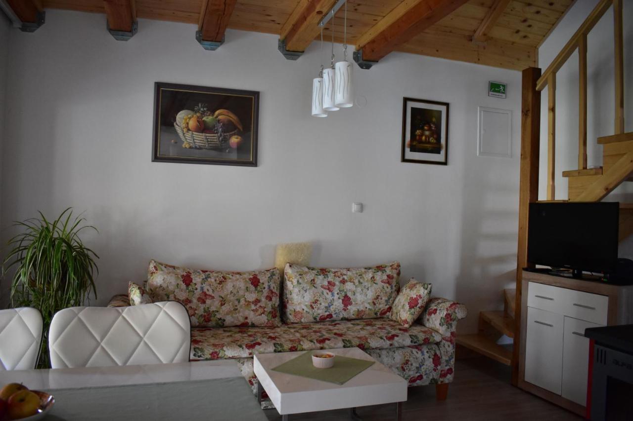 Apartman Tea Valpovo Dış mekan fotoğraf